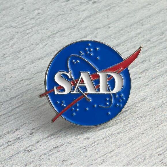 Sad Enamel Pin/ Brooch Lapel - Picture 2 of 6